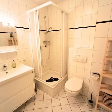 Strandhafer - Grosse Familienwohnung, Nur 300m Vom Ostseestrand Kuehlungsborn